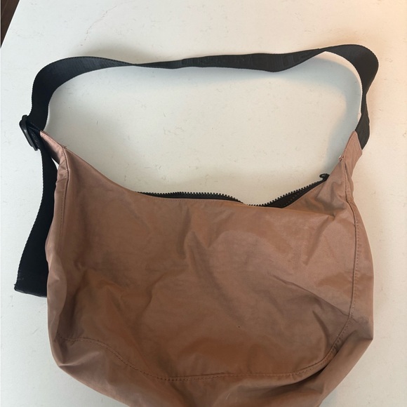 BAGGU Handbags - BAGGU Tan Shoulder Bag